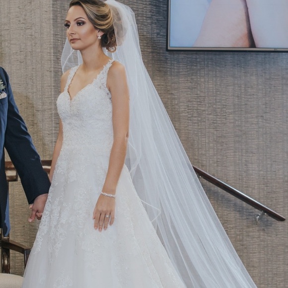 David tutera Wedding dress - Picture 5 of 8